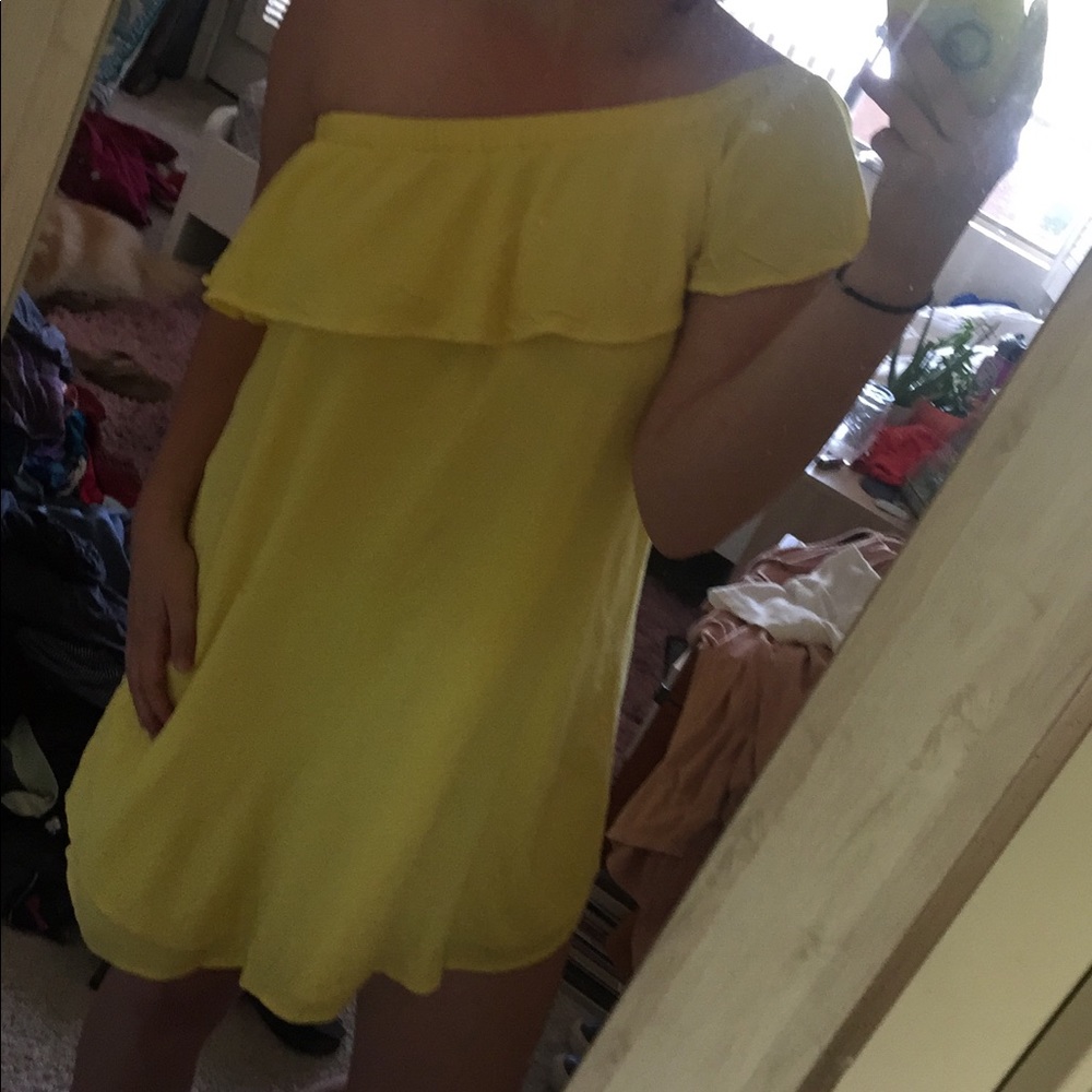 Yellow dress